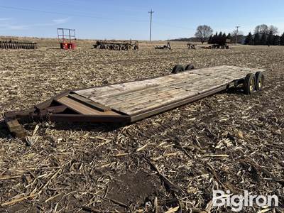 John Deere Planter Trailer