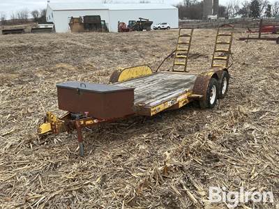1998 Mac-Lander 14 ‘ T/A Trailer w/Bever Tail & Ramps