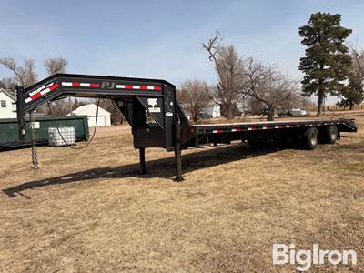 2015 PJ T/A Gooseneck Flatbed Trailer