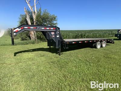 2013 PJ 26' Low-Pro T/A Deckover Gooseneck Trailer