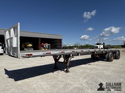 1986 Ravens 54555 T/A Flatbed Trailer