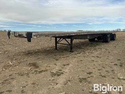 1994 Reinke Spread T/A Flatbed Trailer