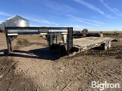 1997 Titan T/A Gooseneck Flatbed Trailer