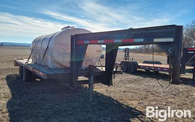 1998 Titan T/A 24' Flatbed Trailer w/1600-Gal Poly Tank