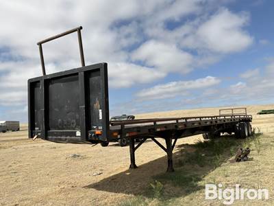 1999 Utility T/A Flatbed Trailer