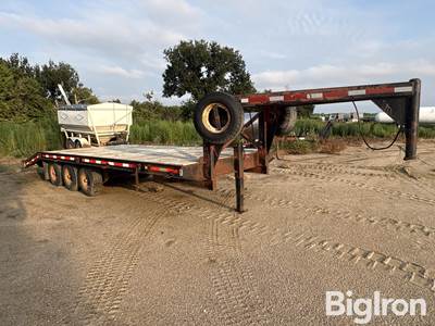 1982 Homemade 30’ Tri/A Flatbed Trailer