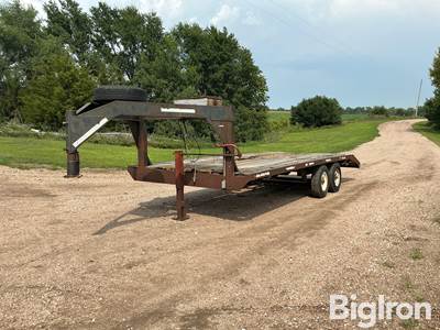 1990 Homemade T/A Flatbed Trailer