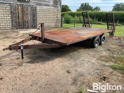 1980 18’ T/A Flatbed Trailer