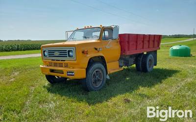 1987 Chevrolet Diesel 70 S/A Flatbed Truck