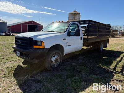 2001 Ford F450 4X4 Flatbed Truck