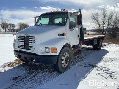 2001 Sterling M7500 Actera S/A Flatbed Truck