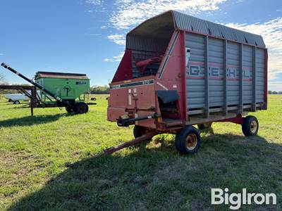 Gehl BU970 Silage Wagon