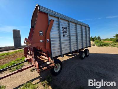 Meyer 500TSS Forage Wagon