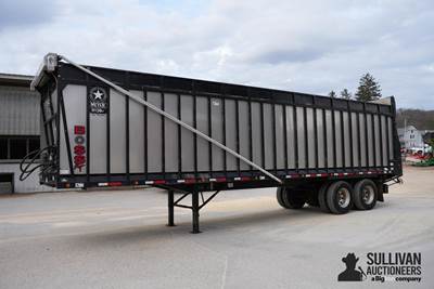2018 Meyer 9136 RT 36' T/A Forage Trailer