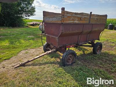 10' Barge Wagon w/Hoist