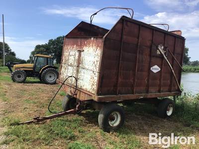 Silage Wagon