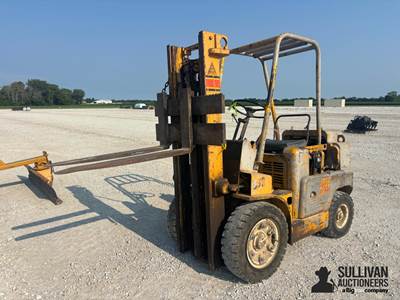 Allis Chalmers FP50 Forklift