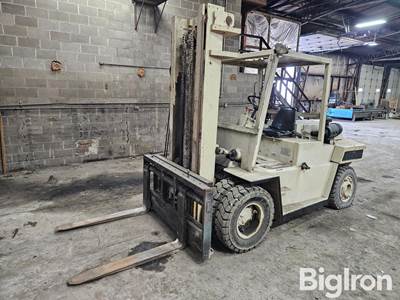 Allis-Chalmers Forklift