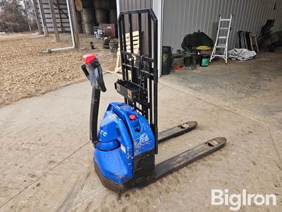Big Joe 4D Electric Pallet Jack