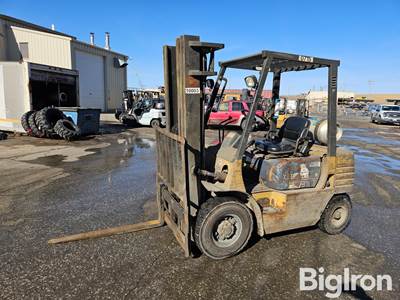 Caterpillar GP25 Forklift