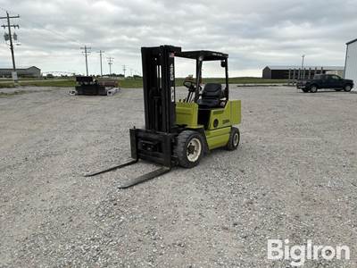 Clark GPS30MC Forklift