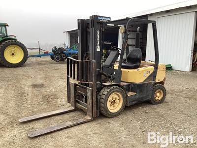 2006 Daewoo D30S Forklift