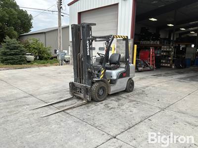 Nissan 50 Forklift