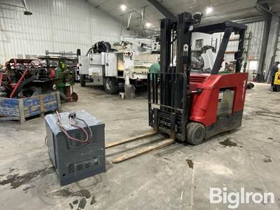 2018 Raymond 425-C50TT Stand-On Electric Forklift