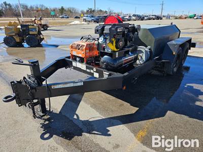 2014 Centreville 750 Gallon T/A Fuel Trailer W/ Diesel Generator & Air Compressor