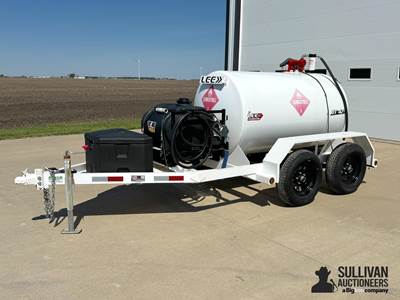 2021 Lee DT475 Fuel & DEF Trailer