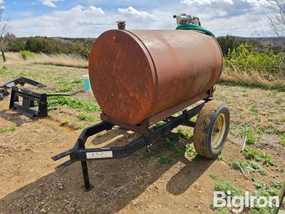 300-Gal S/A Fuel Trailer w/Pump