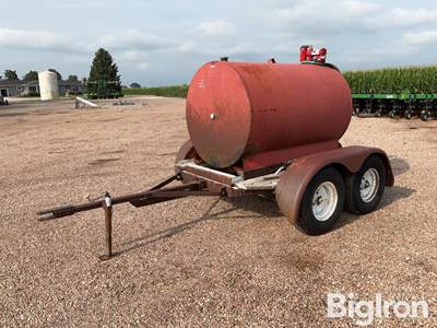 Shop built 560-Gal T/A Fuel Trailer