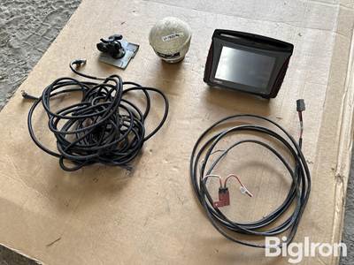 Case IH FM-750 Display W/Receiver & Wiring Harness