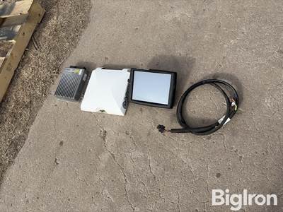 Case IH Pro 700 Monitor Receiver Guidance