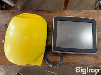 John Deere StarFire 6000 Receiver w/2630 Monitor