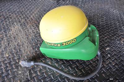 John Deere StarFire 3000 Receiver