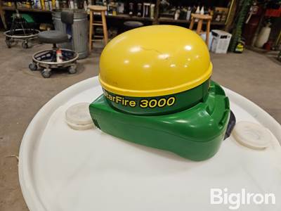 John Deere Starfire 3000 GPS Receiver