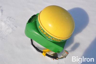 John Deere StarFire 3000 Receiver