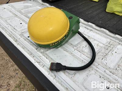 John Deere Starfire 3000 GPS Receiver
