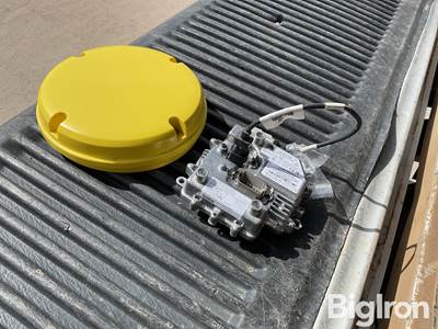John Deere Starfire 6000 Integrated Receiver