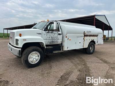 1990 GMC TopKick S/A Fuel Truck
