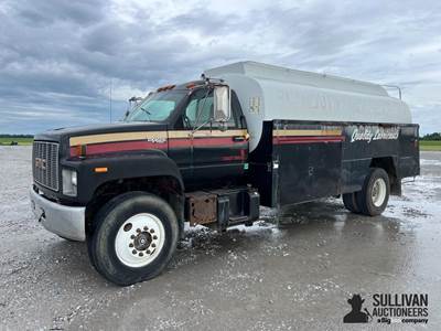 1996 GMC C7000 TopKick S/A Fuel Truck