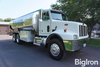2004 Peterbilt 330 4700-Gal T/A Fuel Truck