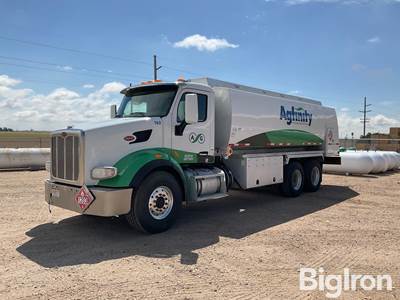 2015 Peterbilt 567 T/A Fuel Truck
