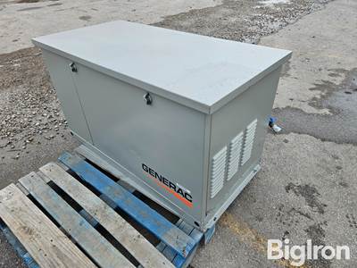 Generac 52430 Guardian Quiet Source 16 kW Standby Generator