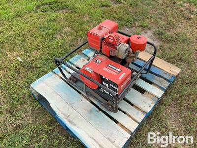 Homelite 2750 Watt Gas Generator