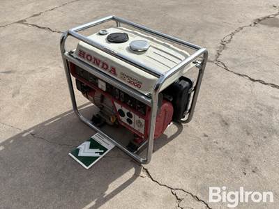 Honda EM3000 Generator