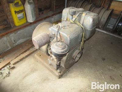Kohler 800 M21 Gas Powered 800 Watt Generator