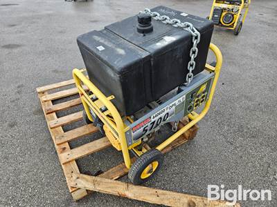 McCulloch FG6000MKUD-C Portable Gas Generator