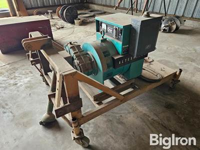 Onan 40.0 UR-5DS/162A 40KW 3 Phase PTO Generator